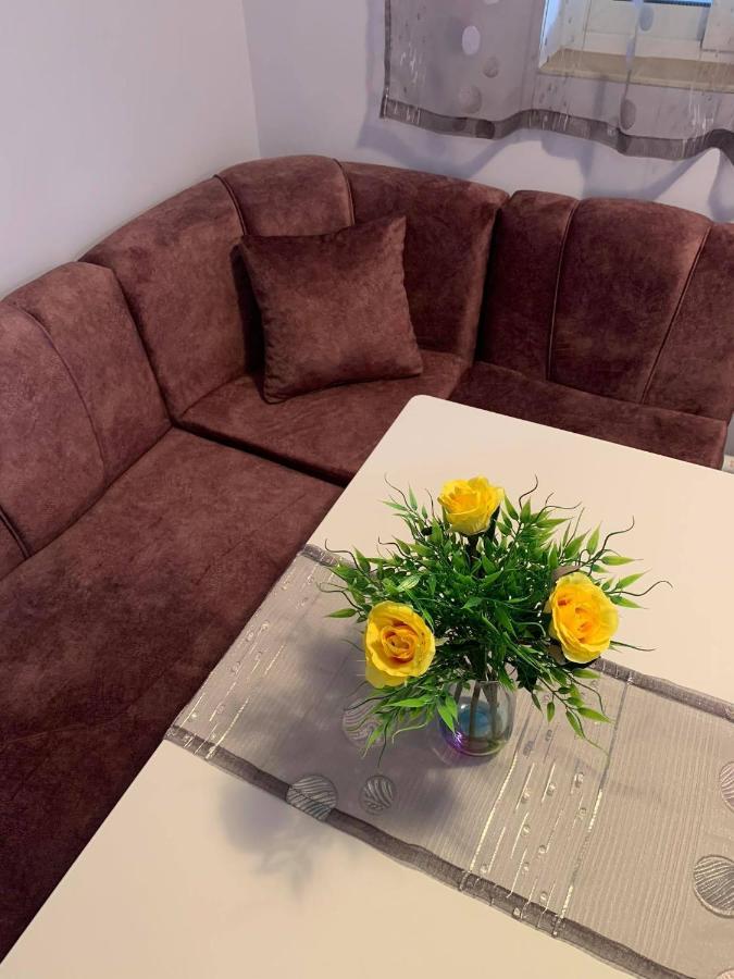 Comfy Studio Apartment By The Flower Market Warna Exterior foto
